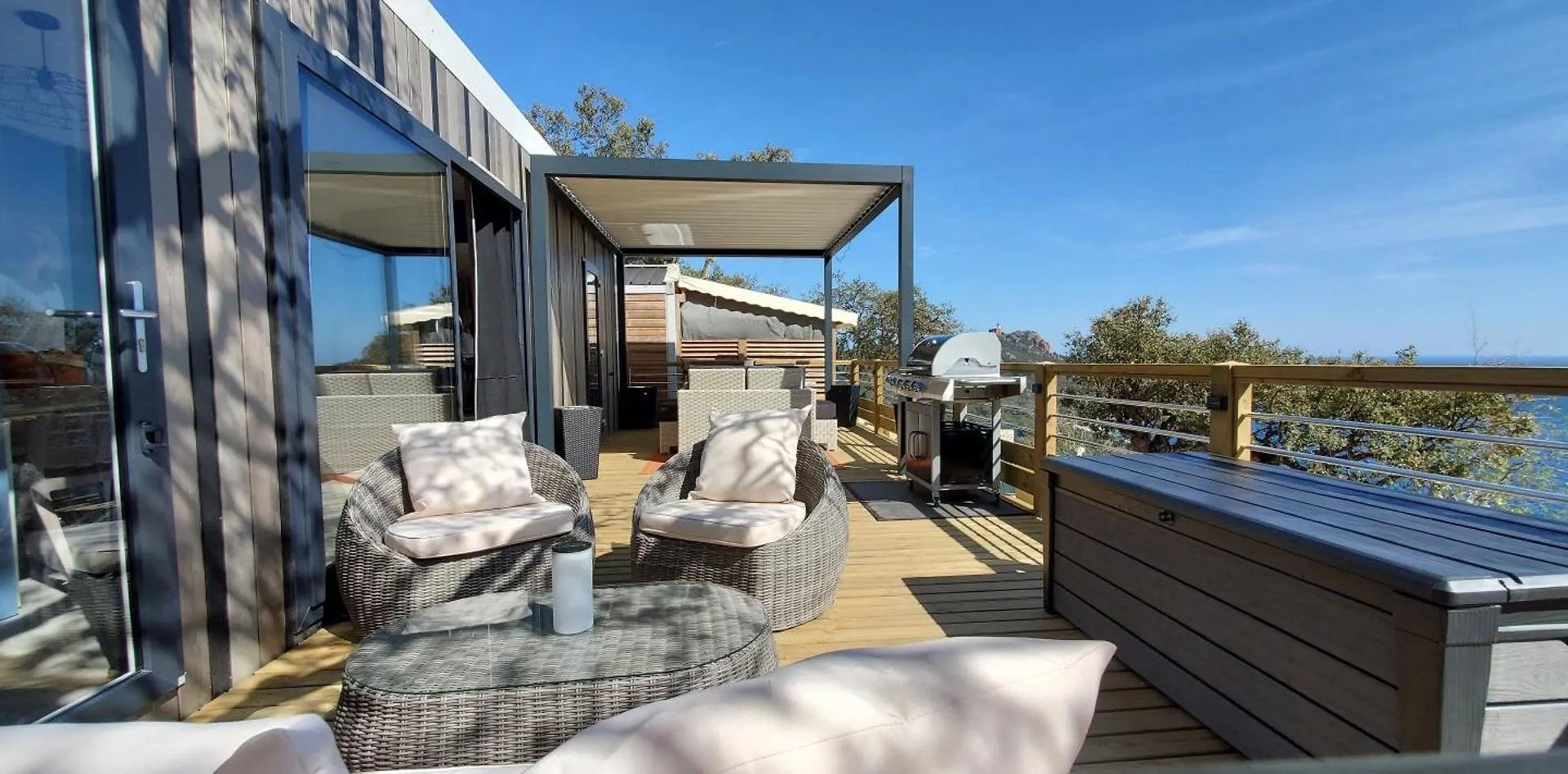 Bungalow Domaine De L'Ile D'Or Saint-Raphael  Holiday home